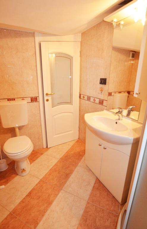 Apartments Sv. Pelegrin Umag Exterior photo
